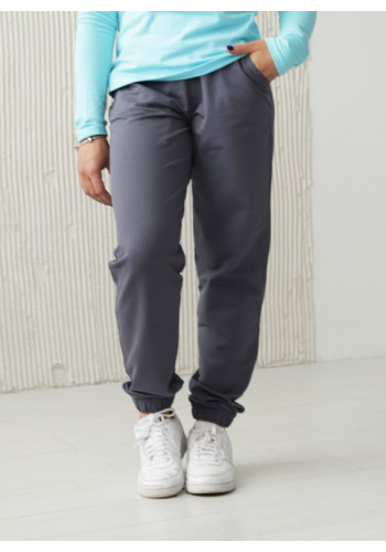 sports pants for the girl